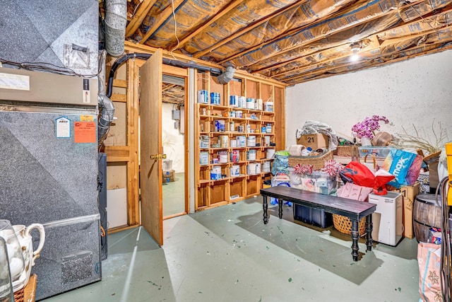 2440 Charing Cross Dr, Roanoke, VA 24018 - unfinished below grade area with heating unit