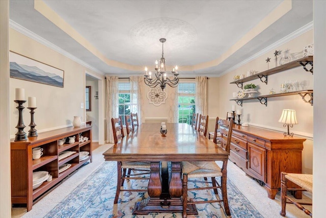 610 Crystal Anne Ln, Roanoke, VA 24019 - dining room featuring a raised ceiling, a chandelier, and crown molding