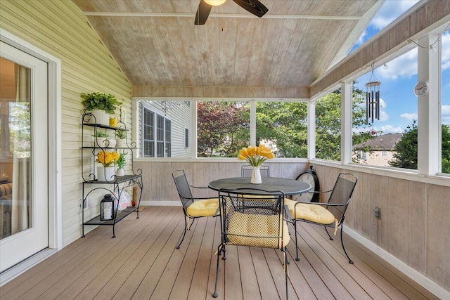 610 Crystal Anne Ln, Roanoke, VA 24019 - sunroom featuring a ceiling fan, lofted ceiling, and outdoor dining space