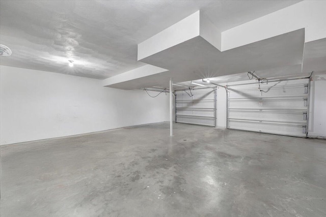 610 Crystal Anne Ln, Roanoke, VA 24019 - view of garage