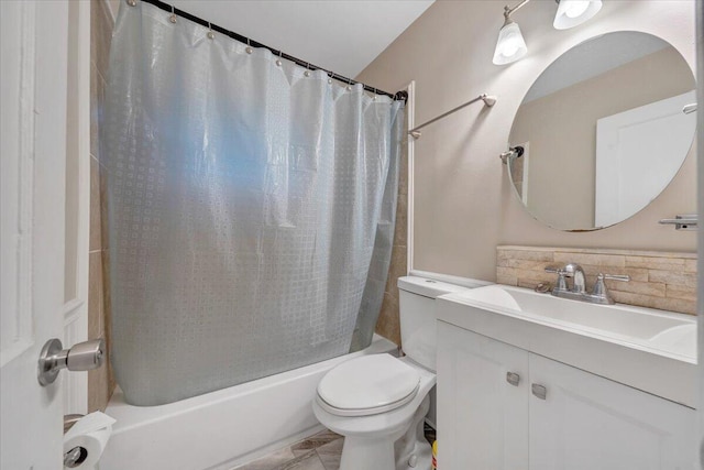 3023 Birchlawn Ave NW, Roanoke, VA 24012 - full bathroom featuring toilet, shower / tub combo, vanity, and decorative backsplash