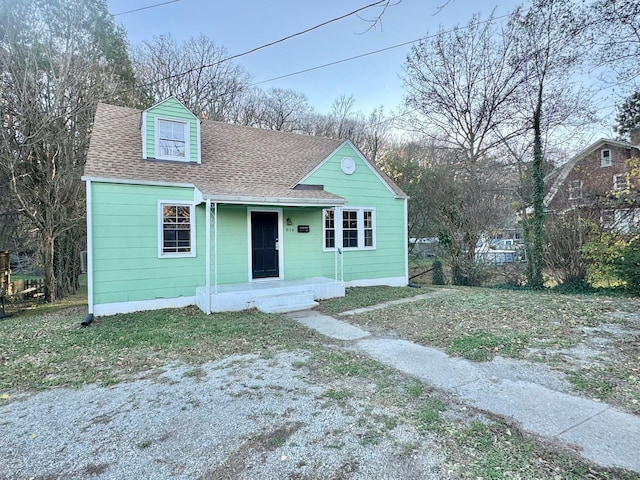 816 Brandon Ave SW, Roanoke, VA 24015 - view of front facade featuring roof with shingles and covered porch