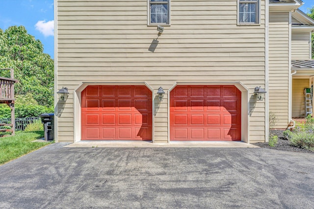 1160 Belcroft Ct, Roanoke, VA 24018 - garage with asphalt driveway