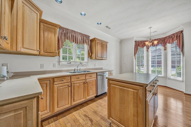 3303 Belshire Ct SW, Roanoke, VA 24014 - kitchen featuring dishwasher, a sink, plenty of natural light, a chandelier, and ornamental molding