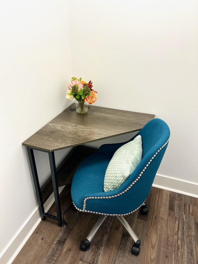 103 Retreat Ln, Huddleston, VA 24104 - dining space featuring baseboards, wood finished floors, and breakfast area
