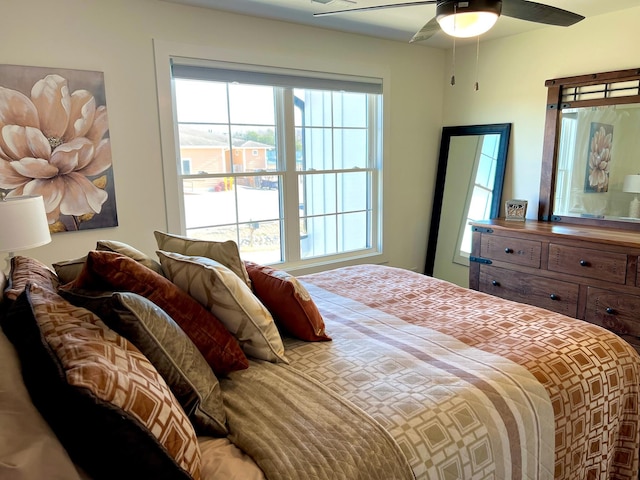 103 Retreat Ln, Huddleston, VA 24104 - bedroom featuring ceiling fan