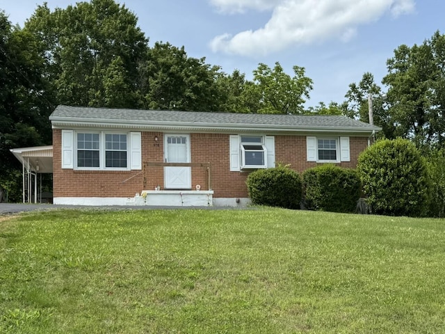 570 Scuffling Hill Rd, Rocky Mount, VA 24151 - single story home with brick siding and a front yard