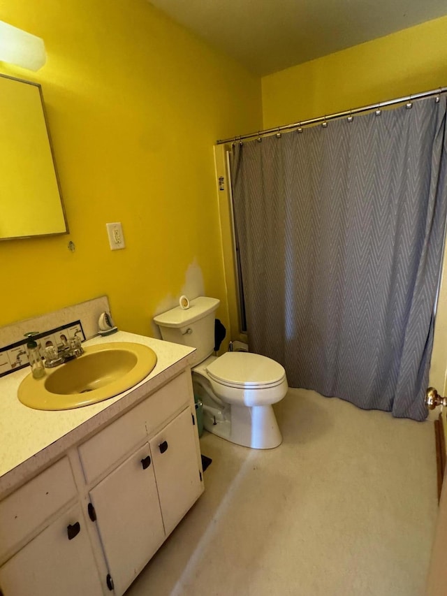 570 Scuffling Hill Rd, Rocky Mount, VA 24151 - bathroom with toilet, vanity, and a shower with shower curtain