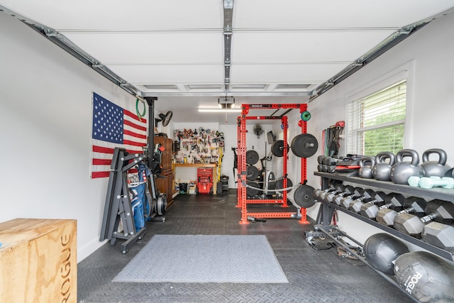 2561 Inglewood Rd SW, Roanoke, VA 24015 - view of garage