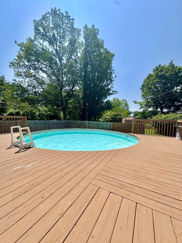 104 Wintergreen Ave, Clifton Forge, VA 24422 - view of pool with a deck