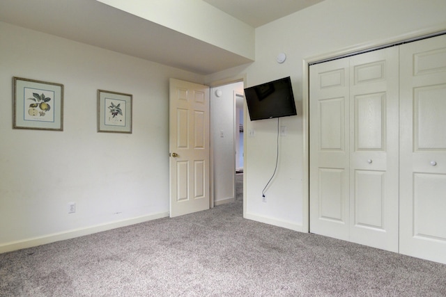 1103 Mariners Way Unit 5, Huddleston, VA 24104 - unfurnished bedroom with carpet flooring, a closet, and baseboards