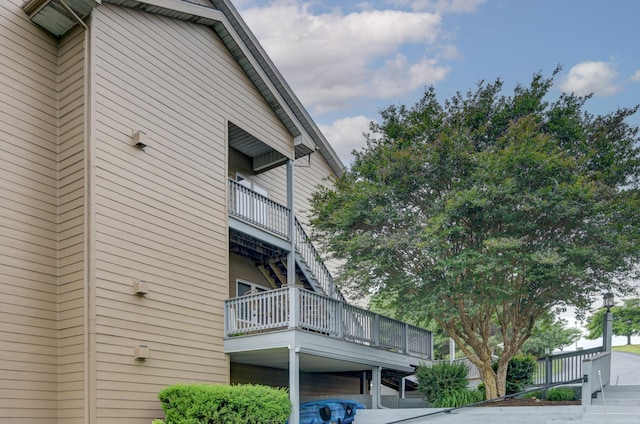 1103 Mariners Way Unit 5, Huddleston, VA 24104 - view of building exterior featuring stairs