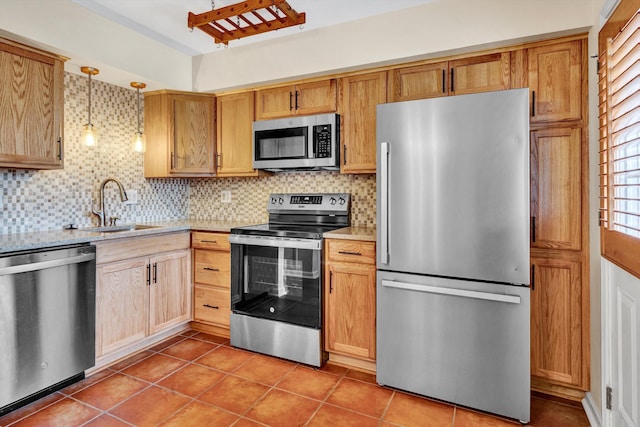 1801 Bluemont Ave SW Unit G, Roanoke, VA 24015 - kitchen featuring stainless steel appliances, a sink, tile patterned floors, and backsplash