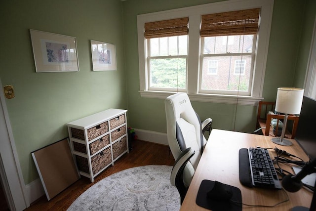 1810 Windsor Ave SW, Roanoke, VA 24015 - office with healthy amount of natural light, dark wood-type flooring, and baseboards