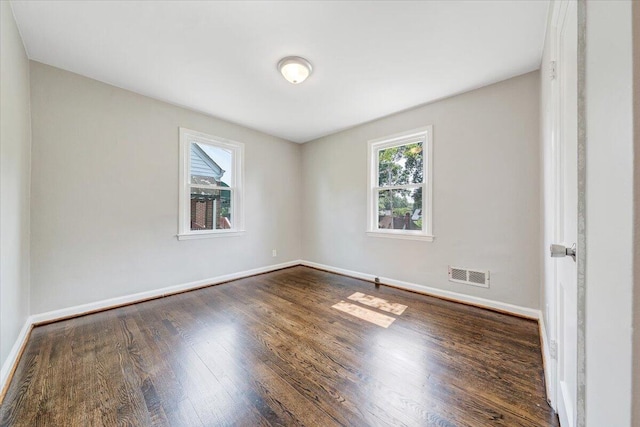 2109 Colgate St NE, Roanoke, VA 24012 - empty room featuring wood finished floors and baseboards