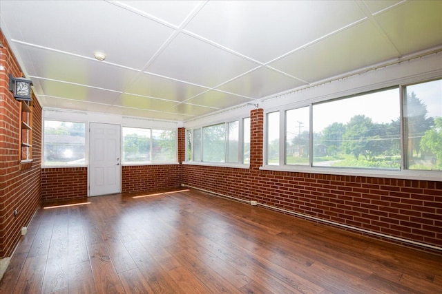 1008 Ridgecrest Dr, Roanoke, VA 24019 - unfurnished sunroom featuring plenty of natural light