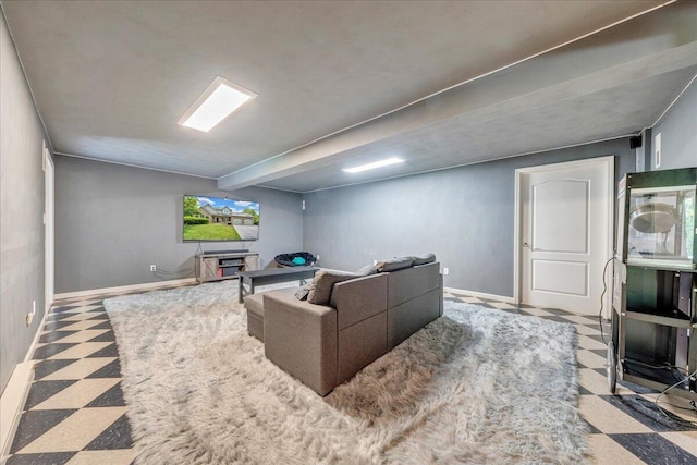 1425 Cravens Creek Ln SW, Roanoke, VA 24018 - living room featuring baseboards