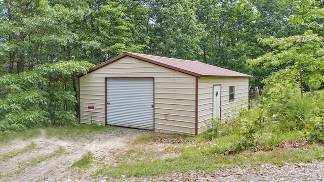 384 White Oak Ln, New Castle, VA 24127 - view of garage