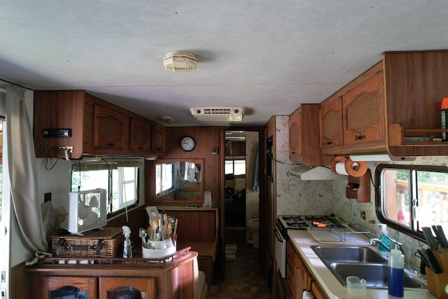2550 Shooting Creek Rd, Ferrum, VA 24088