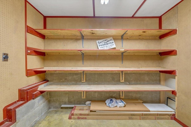 715 N Stonewall St, Salem, VA 24153 - view of pantry