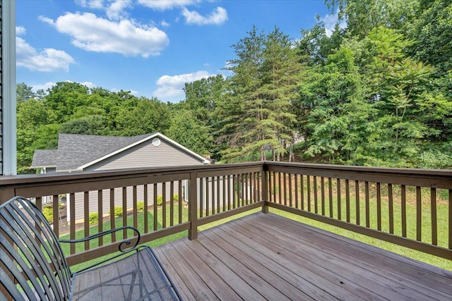 715 N Stonewall St, Salem, VA 24153 - view of wooden deck