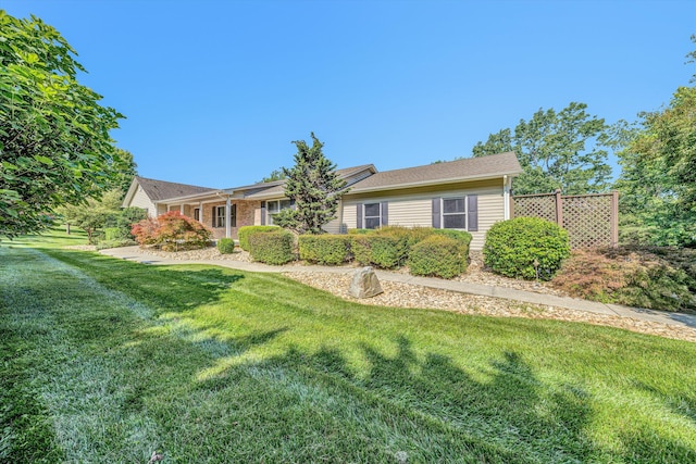 395 Middle Valley Rd, Hardy, VA 24101 - ranch-style house featuring a front lawn