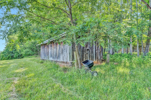 395 Middle Valley Rd, Hardy, VA 24101 - view of yard with an outbuilding