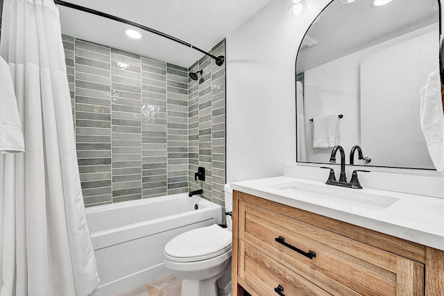 5260 Crossbow Cir Unit 9E, Roanoke, VA 24018 - bathroom featuring shower / bathtub combination with curtain, toilet, vanity, and recessed lighting