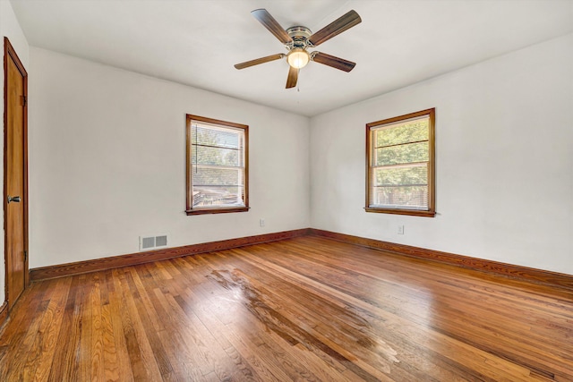 2527 Northminster Rd NW, Roanoke, VA 24012 - spare room featuring wood-type flooring and baseboards