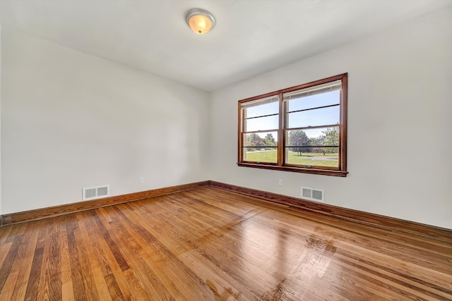 2527 Northminster Rd NW, Roanoke, VA 24012 - empty room featuring baseboards and hardwood / wood-style floors