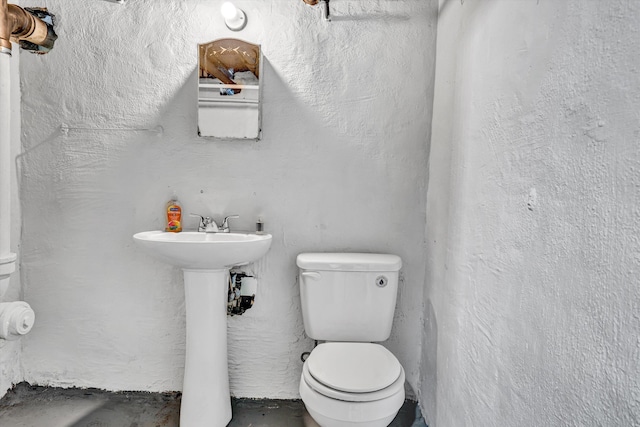 1132 Hamilton Ave SW, Roanoke, VA 24015 - half bathroom with toilet