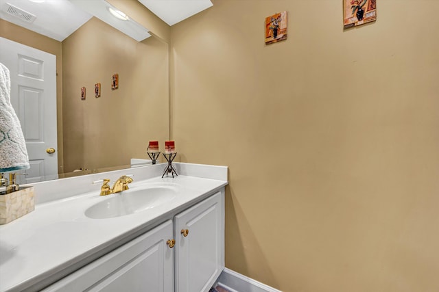 6355 Juliet Ct, Roanoke, VA 24018 - bathroom with vanity