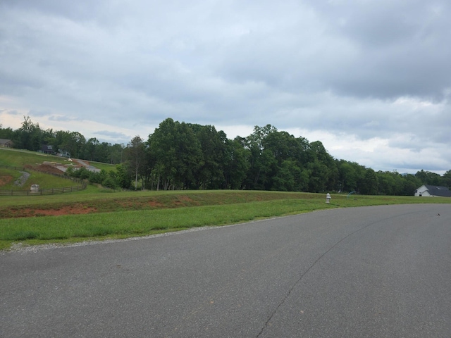 81 Hyannis Pt, Union Hall, VA 24176
