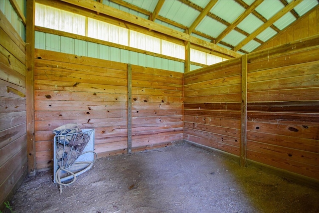 569 Sprinkle Rd, Fincastle, VA 24090 - view of horse barn