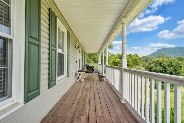 201 Jay Ridge Rd, Cloverdale, VA 24077 - view of wooden deck