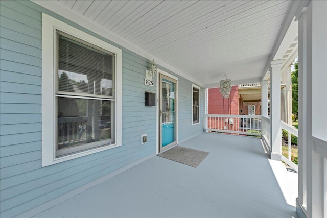 825 Day Ave SW, Roanoke, VA 24016 - view of covered porch