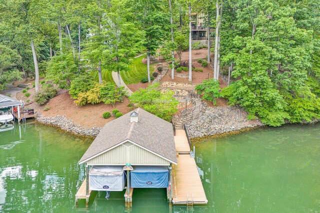 200 Fairway Dr, Penhook, VA 24137 - aerial view of a large body of water