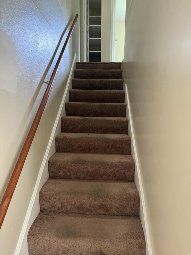 3107 Glenoak St SE, Roanoke, VA 24011 - stairs with carpet flooring