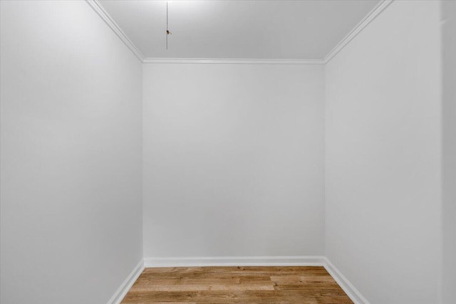 496 Boyd St, Buchanan, VA 24066 - unfurnished room with light wood-style flooring and ornamental molding