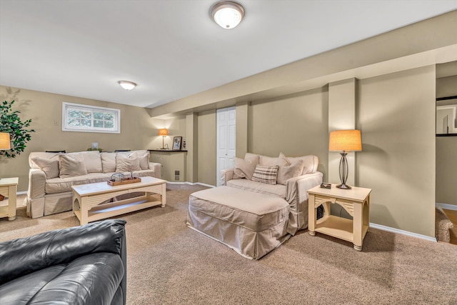 134 Sawyer Dr, Salem, VA 24153 - carpeted living area featuring baseboards