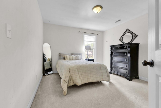 1524 19th St NE, Roanoke, VA 24012 - bedroom featuring light carpet and baseboards