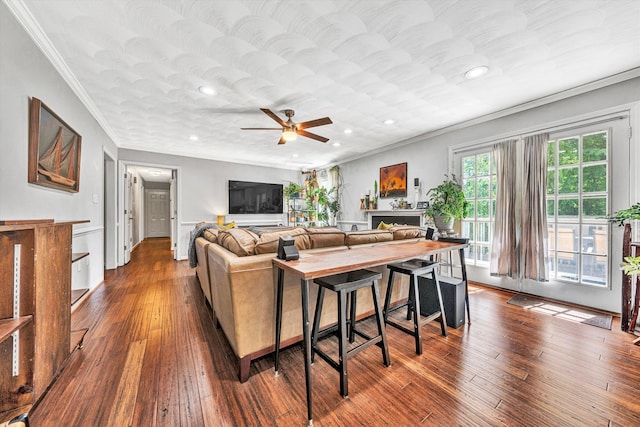 2343 Circle Dr SW, Roanoke, VA 24018 - living area featuring crown molding, a ceiling fan, dark wood finished floors, and recessed lighting