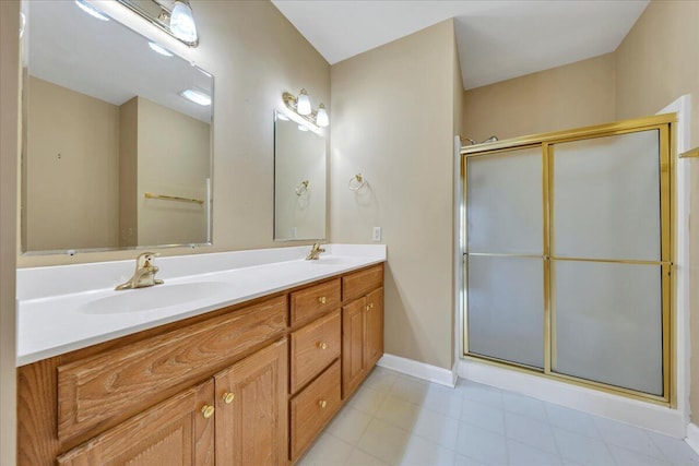 3040 Mcvitty Forest Dr Unit 211, Roanoke, VA 24018 - full bath with double vanity and a shower with shower door