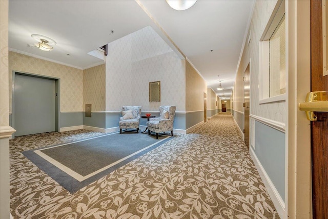 3040 Mcvitty Forest Dr Unit 211, Roanoke, VA 24018 - lobby with wallpapered walls and crown molding