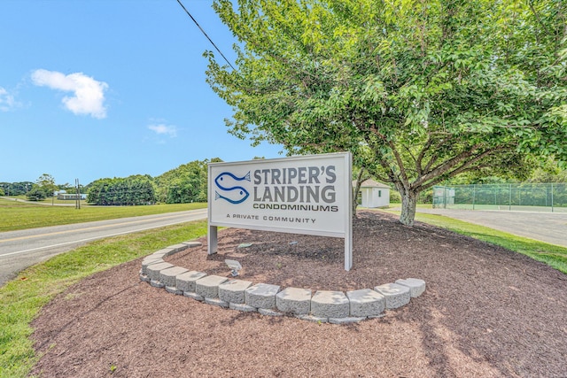 1085 Bluewater Dr Unit 220, Moneta, VA 24121 - view of community / neighborhood sign