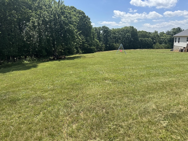 1148 Chapel View Ln, Goodview, VA 24095 - view of grassy yard