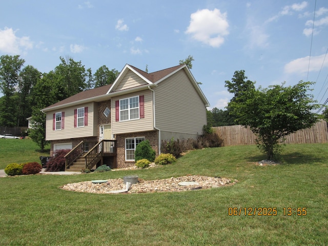 5605 Prunty Dr, Salem, VA 24153 - split foyer home featuring brick siding and a garage