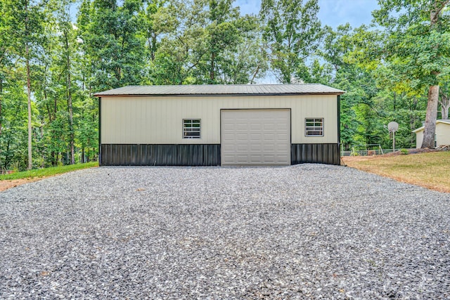 1060 Marble Creek Ct, Lynch Station, VA 24571 - garage featuring driveway