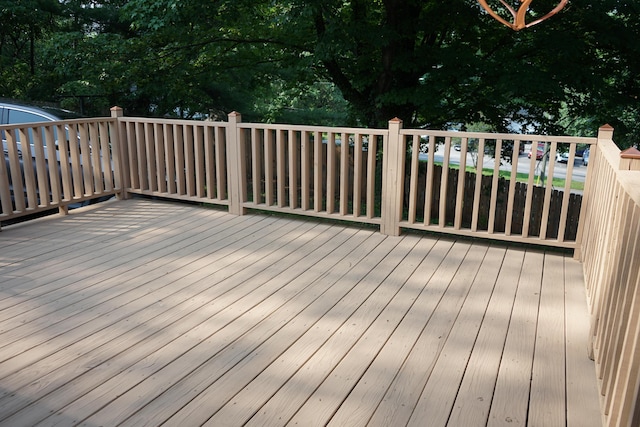 520 S Poplar St, Vinton, VA 24179 - view of deck