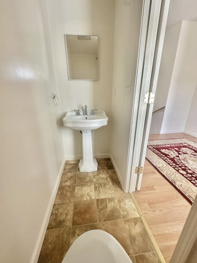 418 Marshall Ave, New Castle, VA 24127 - bathroom featuring baseboards
